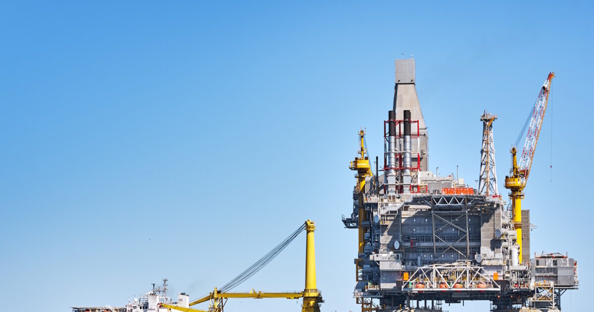 Η Ρωσία κέρδισε διπλάσια έσοδα τον Μάρτιο από τις εξαγωγές πετρελαίου