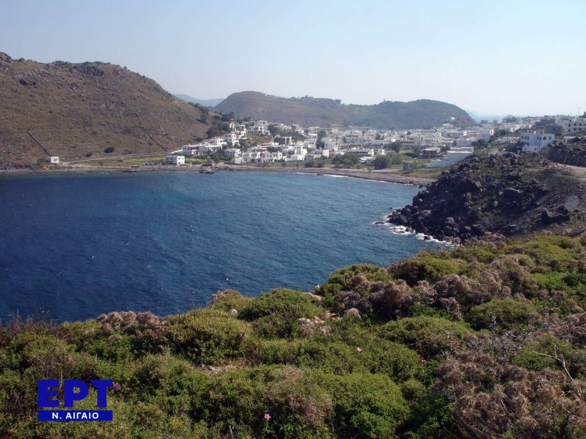 Αναστάτωση στο λιμάνι της Πάτμου – Μεθυσμένη οδηγός έπεσε πιάνω σε μηχανάκια και έβρισε αστυνομικούς