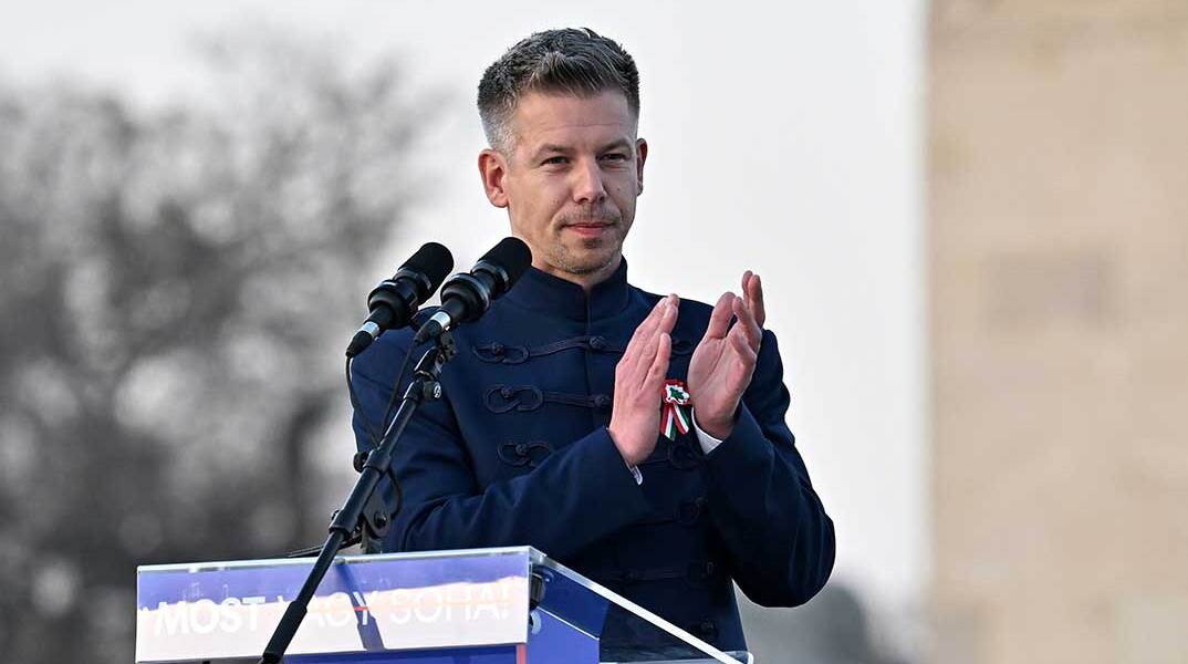 Ο Μάγιαρ την αποδέσμευση ουγγρικών κονδυλίων