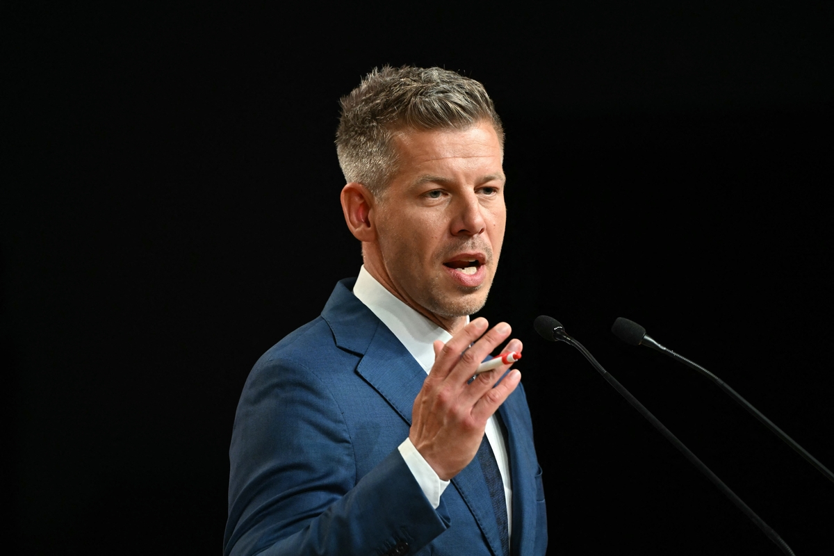 Ουγγαρία: «Το γραφείο του πρωθυπουργού θα επιστρέψει σε υπουργικό κτίριο κοντά στο Κοινοβούλιο» δήλωσε ο Μαγιάρ