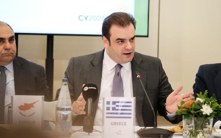 Πιερρακάκης: Το υπερπλεόνασμα θα επιστρέψει στους πολίτες – Άμεσα τα μέτρα