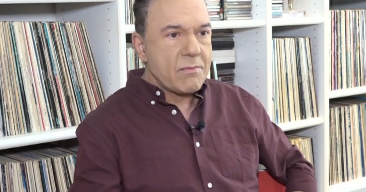 Ποσειδώνας Γιαννόπουλος για Νίκο Μουτσινά: «Αυτές οι δηλώσεις εκπέμπουν ένα αόρατο στέμμα πάνω από το κεφάλι»