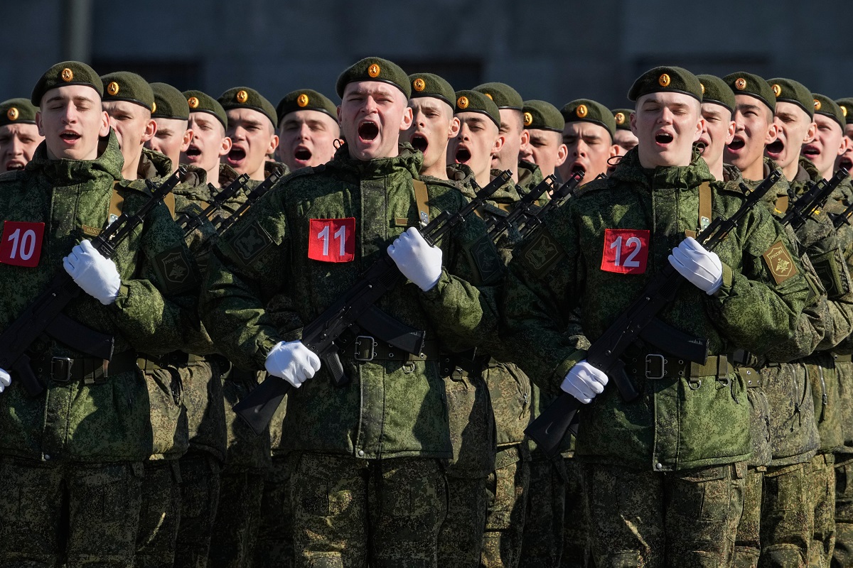 Ρωσία: Χωρίς επίδειξη στρατιωτικού εξοπλισμού, μόνο με στρατιώτες η παρέλαση για την ημέρα της νίκης κατά των Ναζί