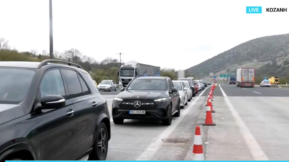 Ξεπέρασε τα 10χλμ η ουρά στα διόδια Πολυμύλου χθες το απόγευμα-Τι απαντά η Εγνατία Οδός