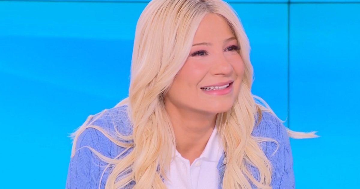 Η Φαίη Σκορδά για τα γενέθλια του γιου της, Γιάννη: «Έβλεπα χθες το 15 και λέω αποκλείεται να έχει μεγαλώσει τόσο»