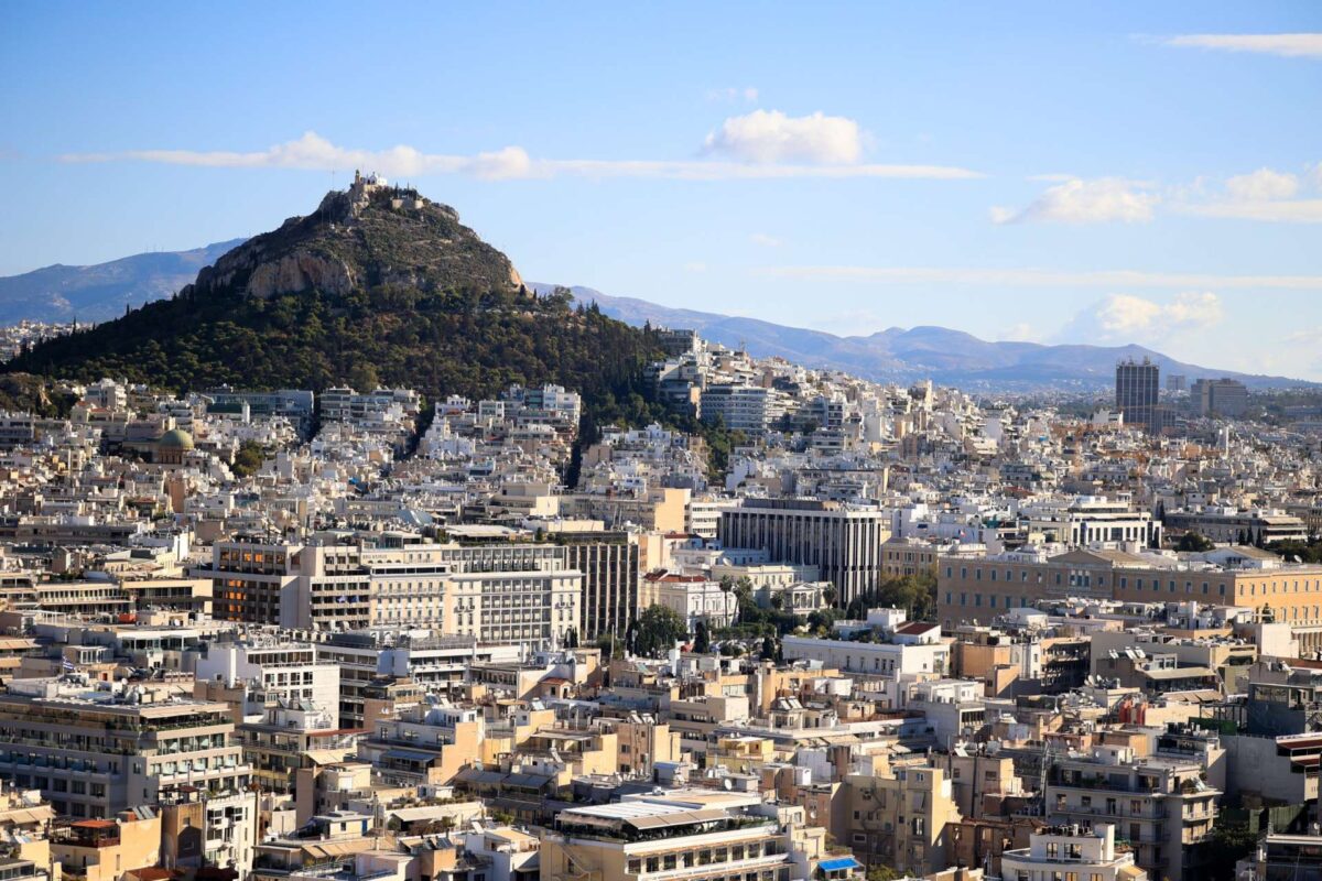 Η ακτινογραφία της αγοράς ακινήτων στην Ελλάδα: Τιμές, τάσεις και προοπτικές