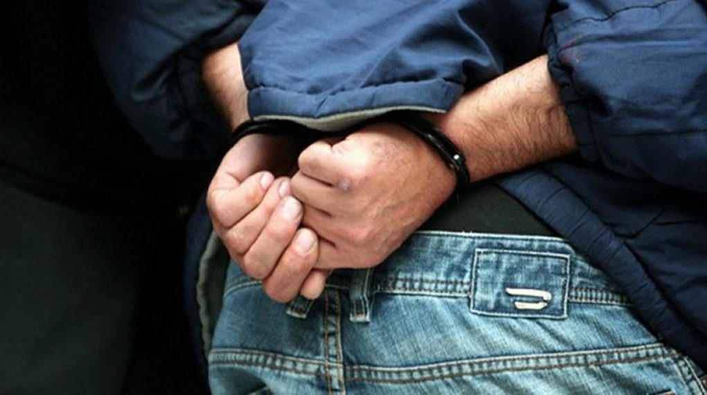 Συνελήφθη ο οδηγός της μηχανής που παρέσυρε και εγκατέλειψε τη 16χρονη στη Λιοσίων