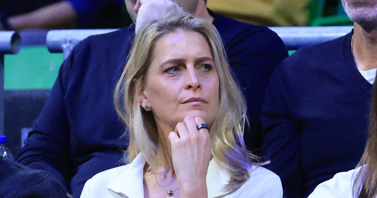 Τατιάνα Μπλάτνικ: «Είναι πραγματικά δύσκολο να μπεις ξαφνικά σε ένα δωμάτιο και να μην έχεις πια το παλιό σου όνομα ή να μην το στείλεις σε ένα email»