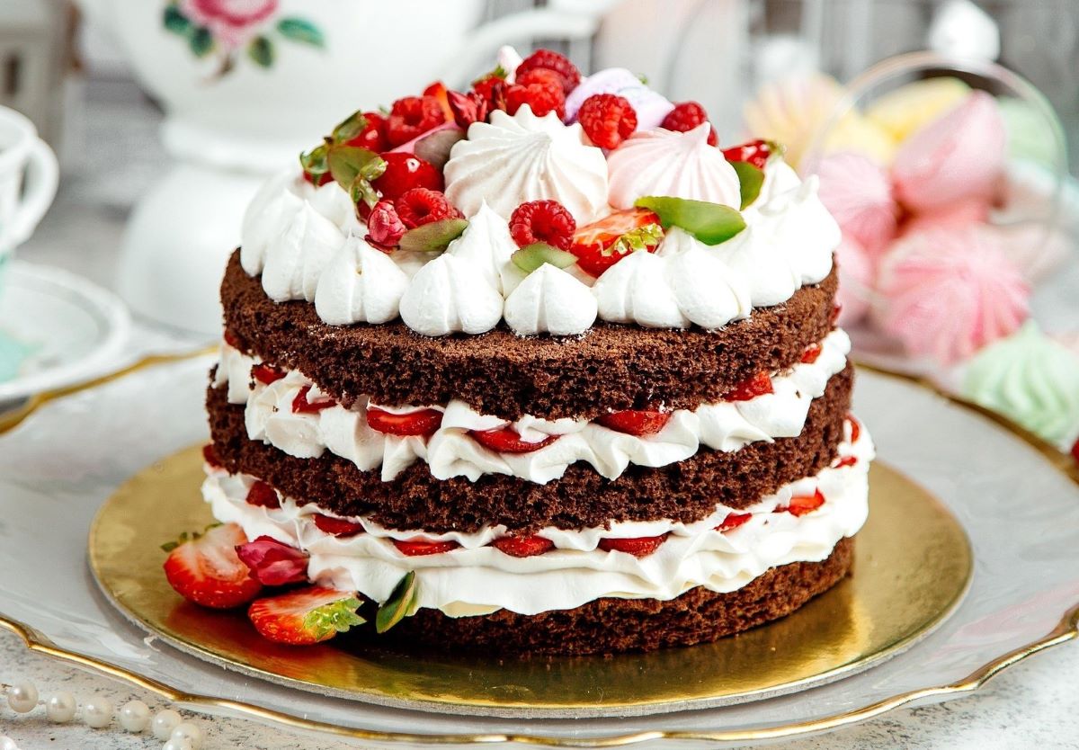 Εορτολόγιο: Ποιοι γιορτάζουν σήμερα 21 Απριλίου