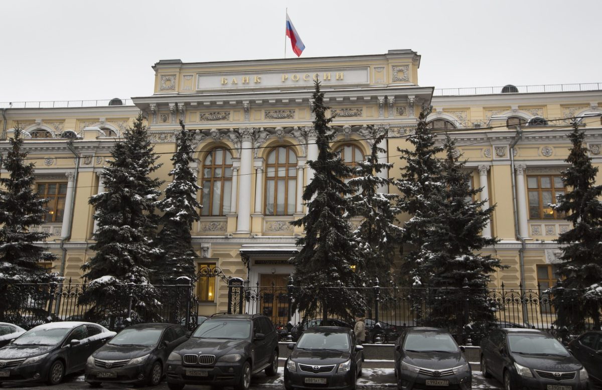 Ρωσία: Σοβαρή έλλειψη εργατικού δυναμικού – Πληθωριστική πίεση από τις διαταραχές στην αλυσίδα εφοδιασμού στα Στενά του Ορμούζ