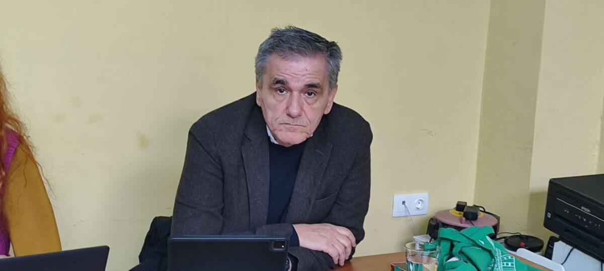 Ευκλείδης Τσακαλώτος: Αναγκαία η ανασυγκρότηση μιας ριζοσπαστικής Αριστεράς – Κριτική στην κυβέρνηση για ΟΠΕΚΕΠΕ και υποκλοπές