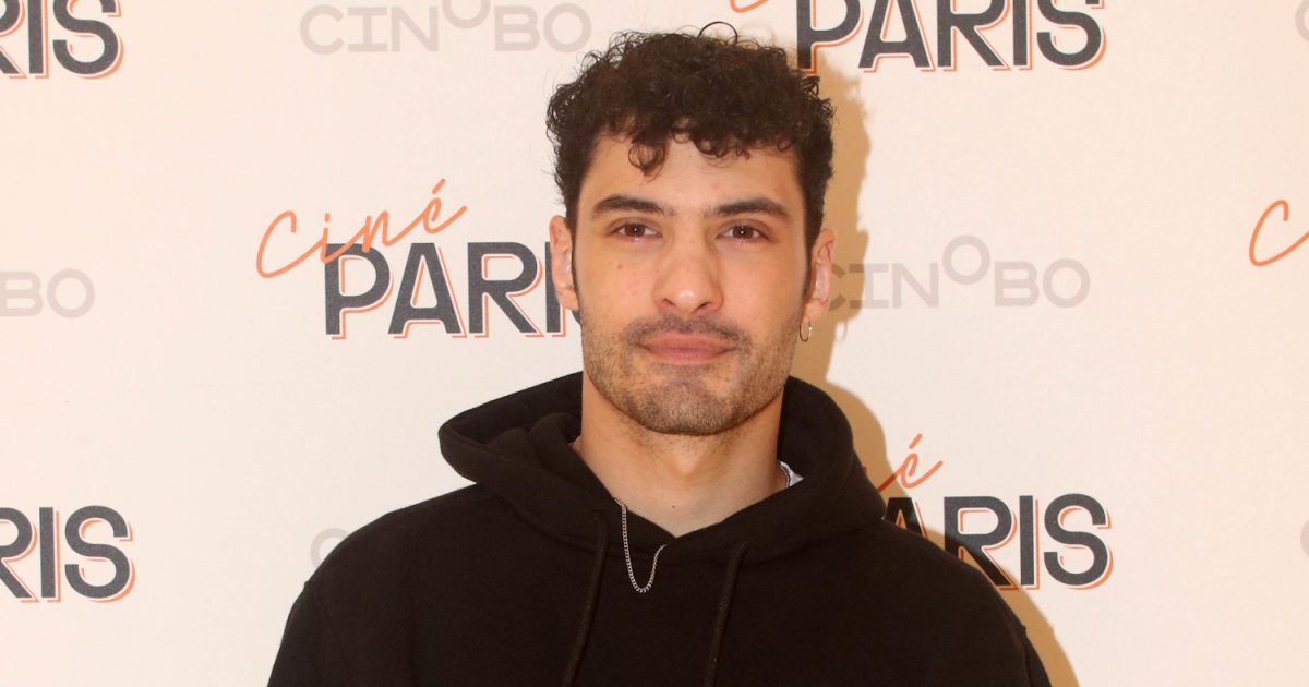 Δημήτρης Τσίκλης: «Ο μπαμπάς μου δεν είχε ούτε 2 ευρώ να μου δώσει – Ανήκω σε μια γενιά που προσπαθεί να ονειρευτεί»