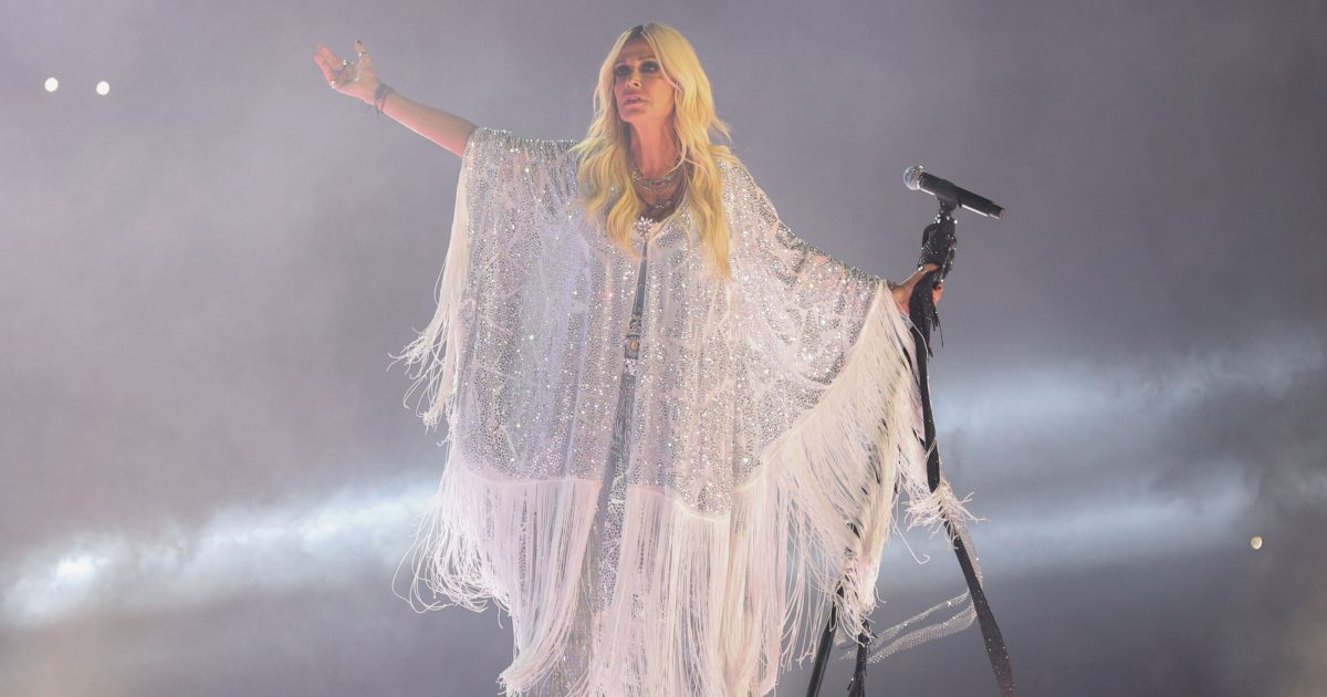 Γιώργος Αρσενάκος: «Ποιοι είμαστε εμείς να πούμε στην Άννα Βίσση “όχι, δεν θα είσαι η ιδιοκτήτρια των έργων σου”»;