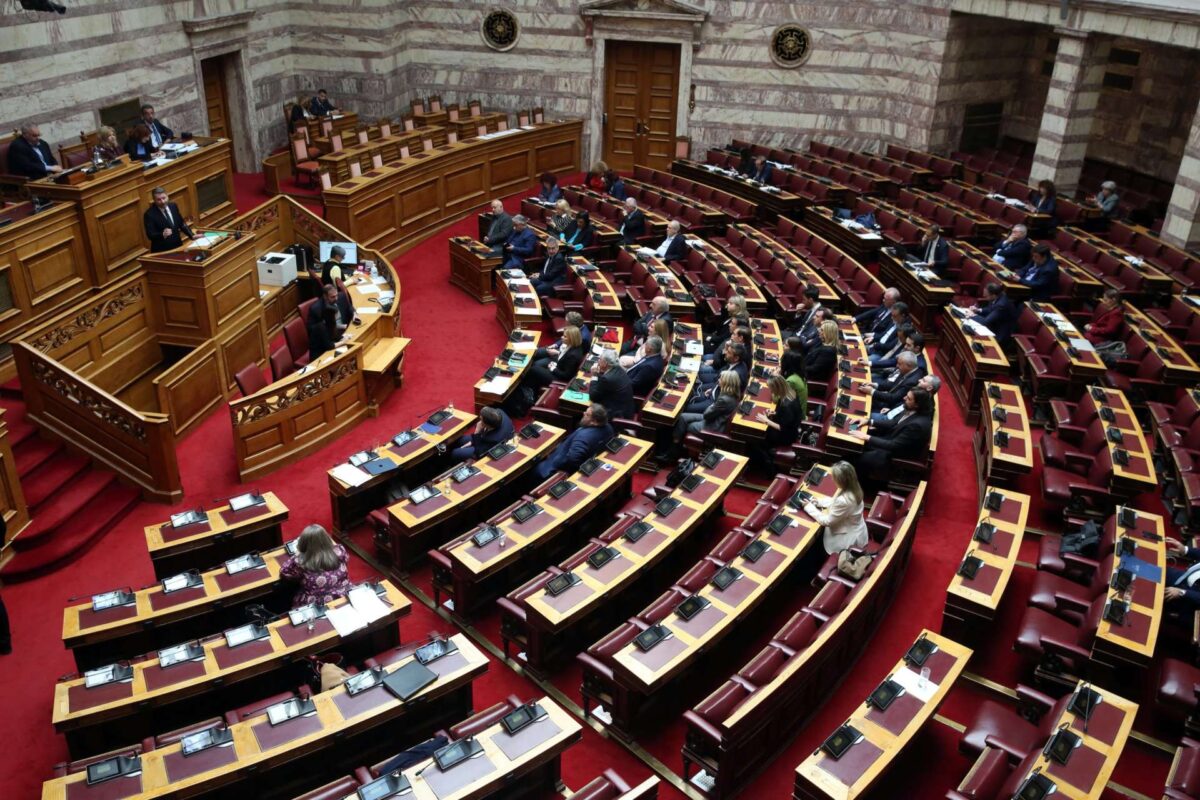 ΟΠΕΚΕΠΕ: Κατατέθηκε η πρόταση του ΠΑΣΟΚ για Προανακριτική κατά Λιβανού – Αραμπατζή