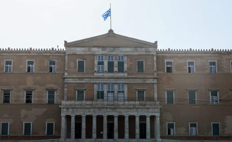 Βουλή: Στις 16 Απριλίου η προ ημερησίας διατάξεως συζήτηση για το κράτος δικαίου