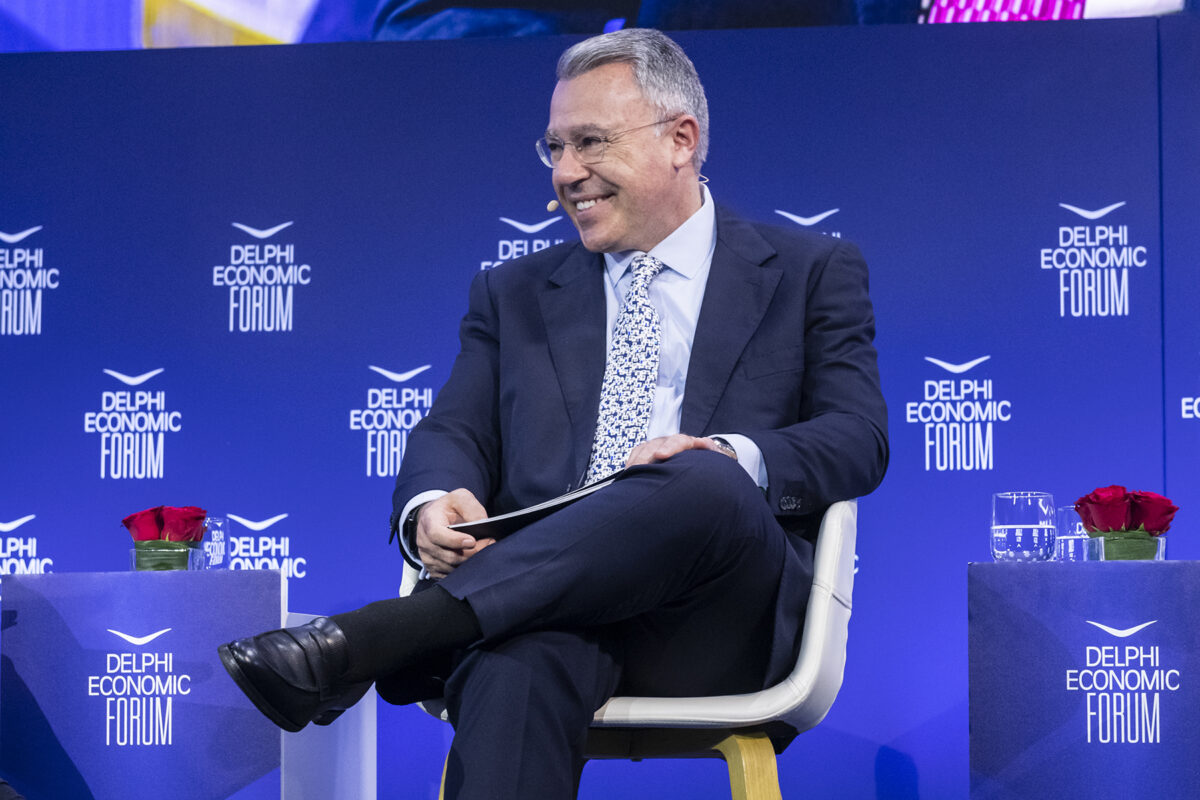 B. Ψάλτης (Alpha Bank): 300 δισ. ευρώ αποταμιεύσεων τον χρόνο εκτός Ευρώπης – Είναι η ώρα των αποφάσεων