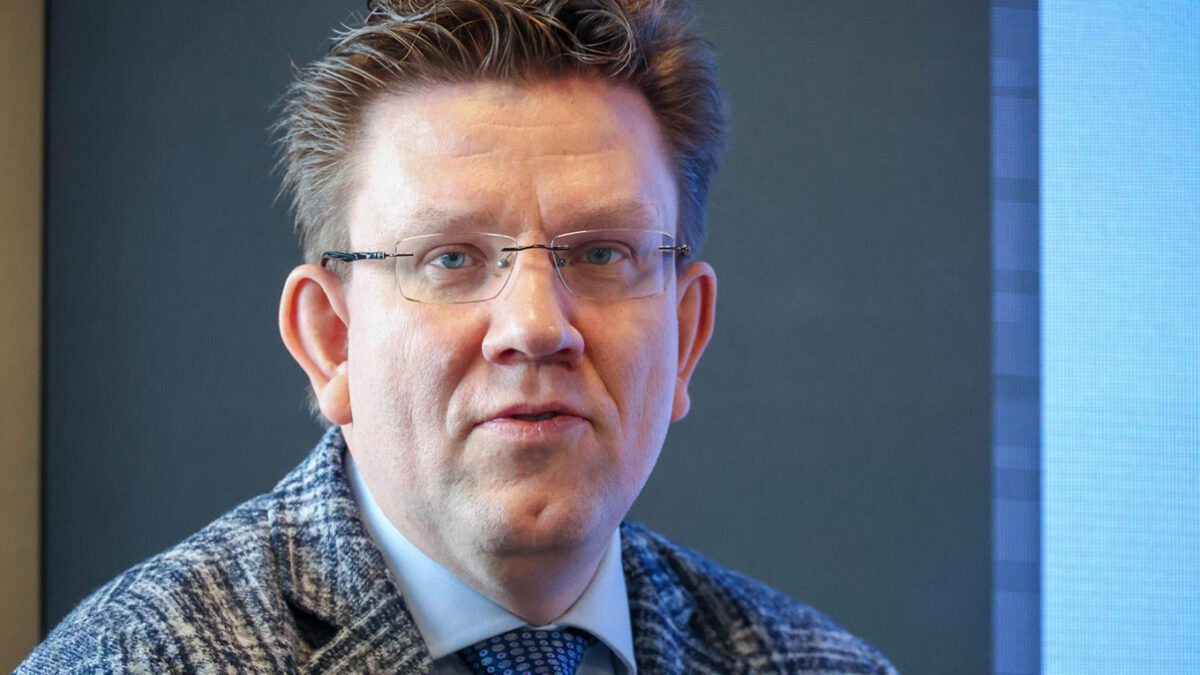 Ρωσία: Συνελήφθη διευθύνων σύμβουλος εκδοτικού οίκου Eksmo για ΛΟΑΤΚΙ+ «εξτρεμισμό»