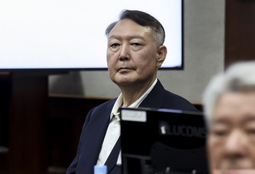 Εισαγγελέας Νοτίου Κορέας ζητά 30 χρόνια φυλάκισης για πρώην πρόεδρο Γιουν για «αντεθνικό έγκλημα» με μη επανδρωμένα αεροσκάφη