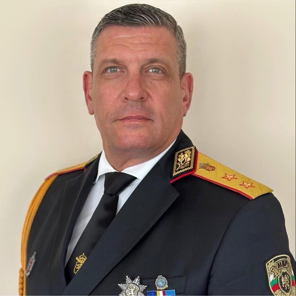 Εκλογές στη Βουλγαρία: Χρήματα και λίστες με ονόματα στο αυτοκίνητο υποψήφιου βουλευτή.  Ο συνοδός του καταδικασμένος για κλοπή