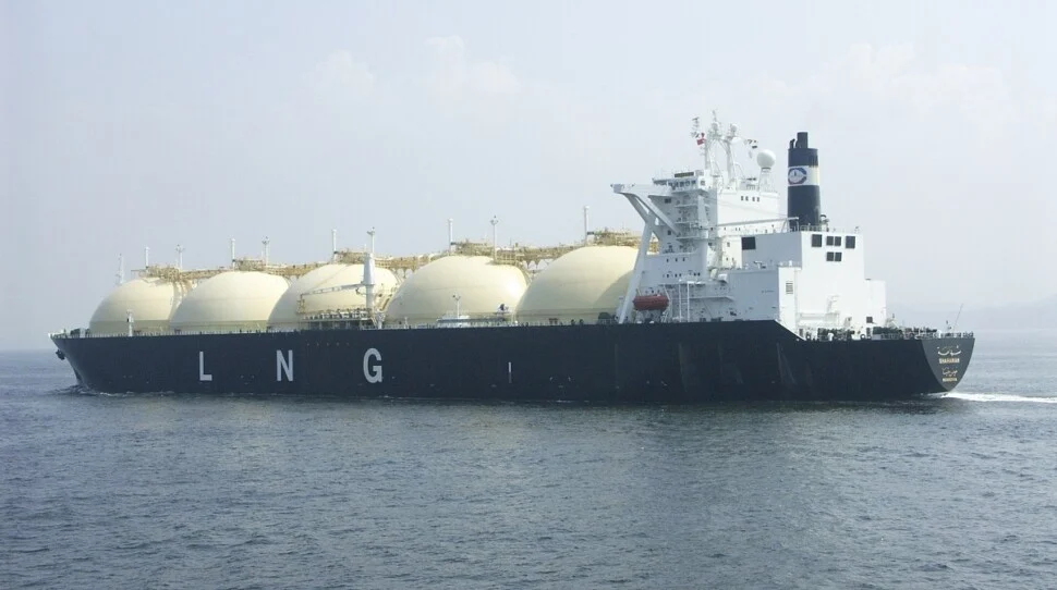 Κατάρ: Δύο LNG πλοία προς Ορμούζ. Πρώτες εξαγωγές μετά τον πόλεμο