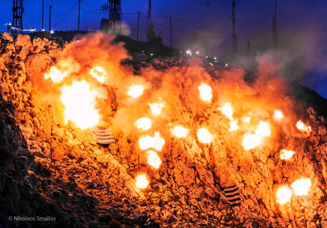 Κάλυμνος: Πάσχα σε «εκρηκτική» ατμόσφαιρα.  Περισσότεροι από 3.000 δυναμίτες έπεσαν από τις πλαγιές τη νύχτα της Ανάστασης