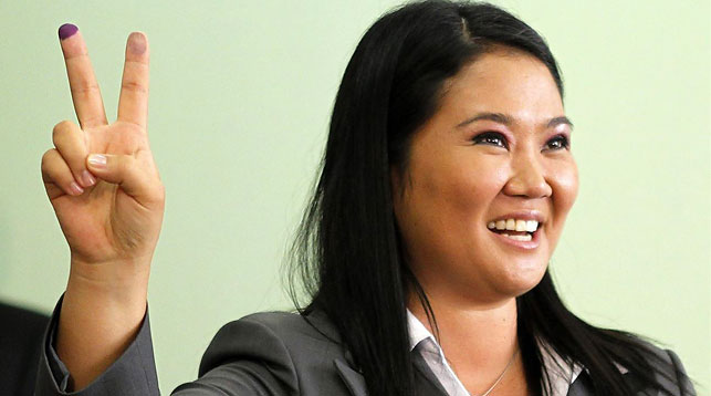 Περού: Κέικο Φουτζιμόρι: «Ο εχθρός είναι η αριστερά». Νίκη στον πρώτο γύρο, αλλά όχι αυτοδυναμία