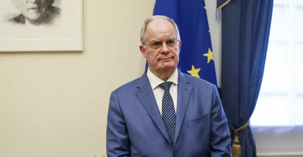 Στη Σύρο θα κάνει Ανάσταση ο  Πρόεδρος της Δημοκρατίας