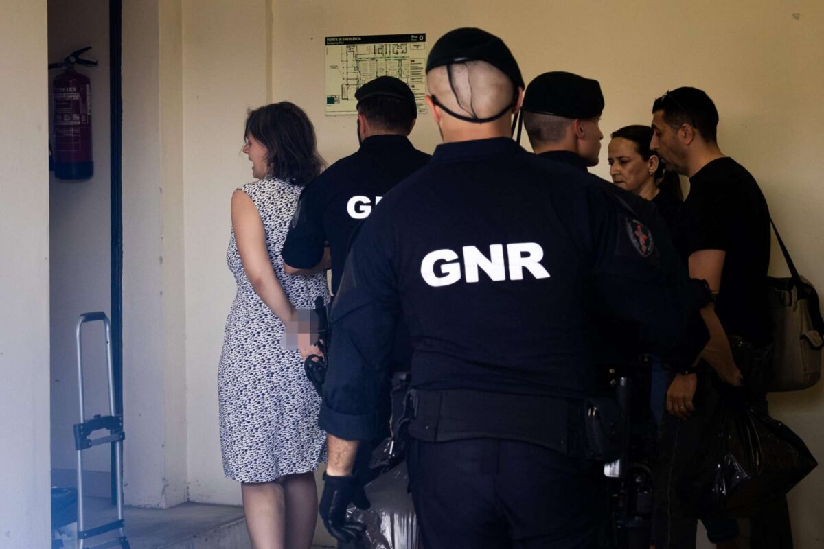 Πορτογαλία: Σε δίκη παραπέμφθηκε η μητέρα που εγκατέλειψε τα δύο παιδιά της σε δάσος