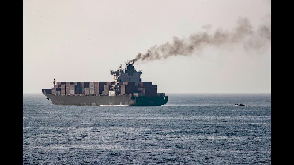 Ιρανικό πλοίο και πλήρωμα που κρατούνταν από τις ΗΠΑ μεταφέρθηκαν στο Πακιστάν