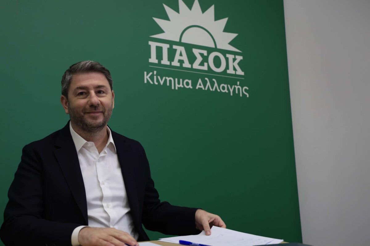 Συνεδρίαση ΠΑΣΟΚ: Νέα πολιτική ατζέντα και στρατηγική στο δρόμο προς τις κάλπες