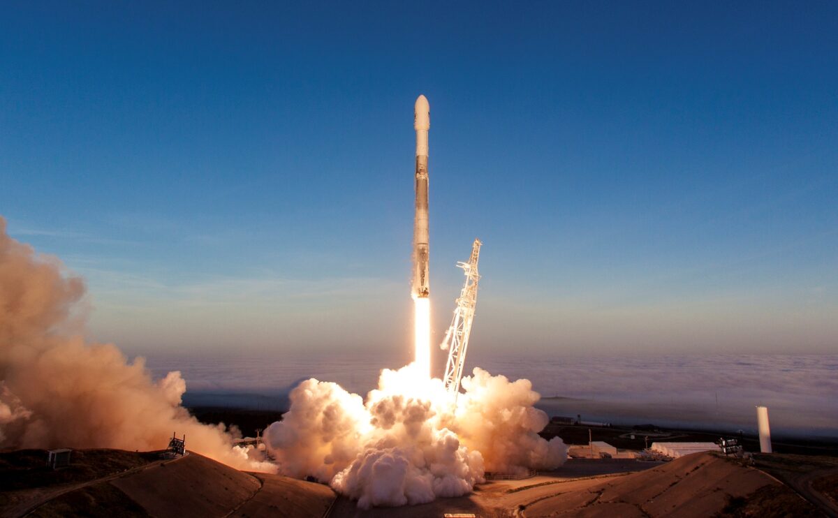 SpaceX: IPO δίνει στον Μασκ τεράστια εξουσία. Οι μέτοχοι χάνουν τα συνήθη δικαιώματά τους