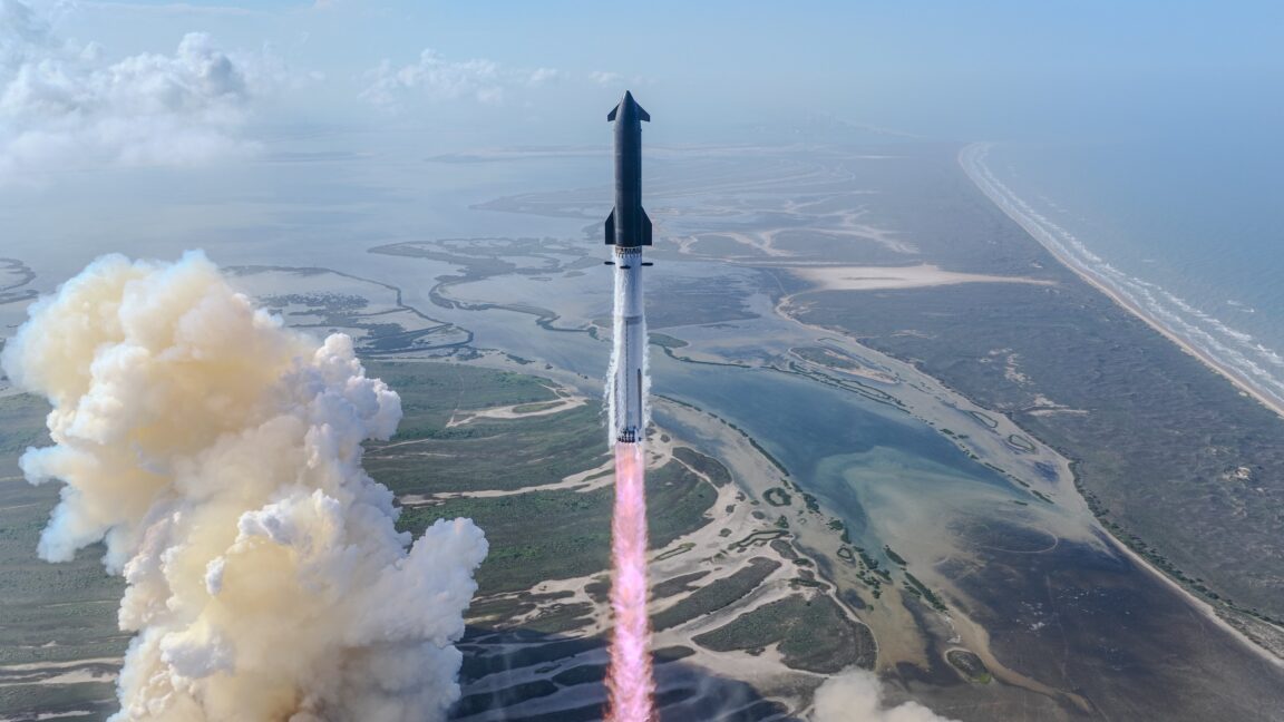 Το Starship V3 της SpaceX πέτυχε το πρώτο μεγάλο τεστ και φέρνει πιο κοντά τη νέα εποχή του διαστήματος