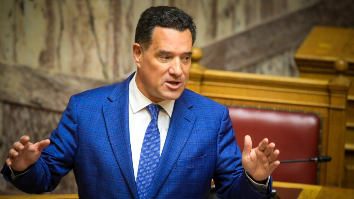 Γεωργιάδης στην ΚΟ της ΝΔ: Κάποιοι υπουργοί θα έφταναν στη Σελήνη για να μη βγουν να μιλήσουν