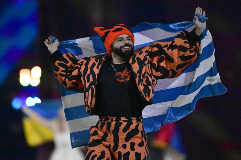 Live: Mε τον Akyla μας να διεκδικεί ακόμα και την πρωτιά με το «Ferto».