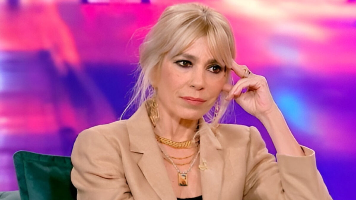 Μυρτώ Αλικάκη: «Είναι λεπτή η ισορροπία, υπήρξαν σίγουρα δύσκολες φάσεις και είναι πολλή η κούραση»