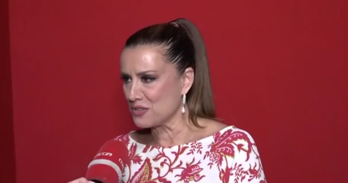 Άννα Δρούζα: «Έφυγα από την τηλεόραση γιατί ήθελα να μεγαλώσω την κόρη μου»