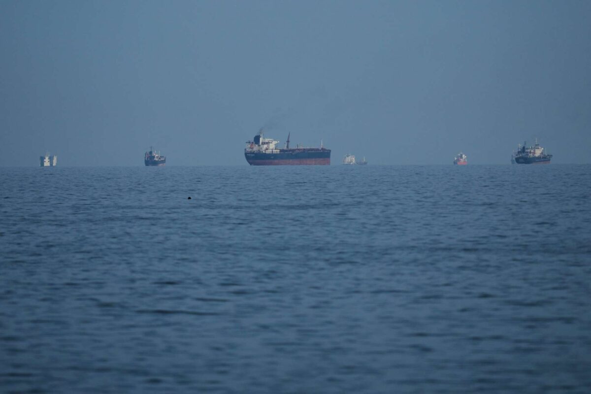 Ιράν: Η Τεχεράνη επέτρεψε σε τουλάχιστον 25 πλοία να περάσουν από το Ορμούζ το τελευταίο 24ωρο
