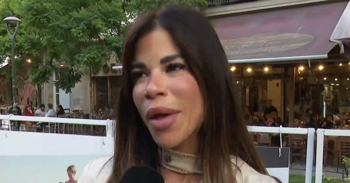 Δάφνη Καραβοκύρη: «Είμαι μέντορας κακοποιημένων γυναικών, ο κόσμος πρέπει να ενωθεί»