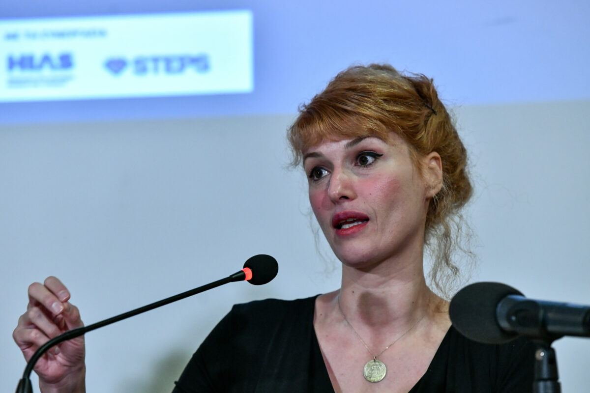 Η μανία των Συριζαίων κατά της Κουφονικολάκου χτυπάει κόκκινο