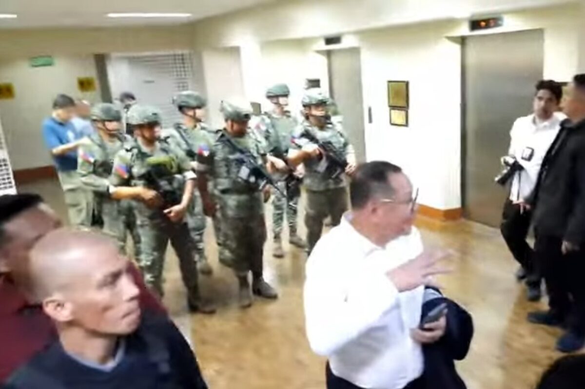Φιλιππίνες: Αναφορές για πυροβολισμούς στο κοινοβούλιο της χώρας