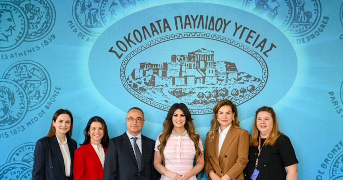 Κίμπερλι Γκίλφοϊλ: Επισκέφτηκε το ιστορικό εργοστάσιο σοκολατοποιΐας «Παυλίδη»