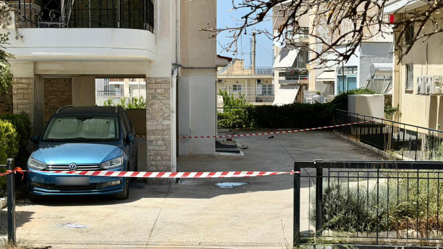 ΣΟΚ: Δύο 17χρονες έπεσαν από 6ο όροφο στην Ηλιούπολη – Μία νεκρή