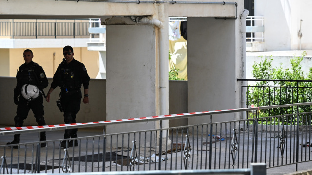 Το δράμα των δύο 17χρονων που βούτηξαν στο κενό: «Φοβόμαστε ότι θα απογοητεύσουμε τους γονείς μας στις Πανελλήνιες»