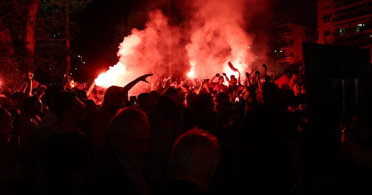 «Φλέγεται» ο Πειραιάς για τον πρωταθλητή Ευρώπης Ολυμπιακό