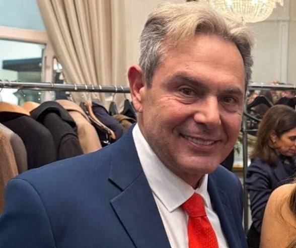 Κοιμηθείτε ήσυχοι – Έρχεται ο Πάνος να αναλάβει