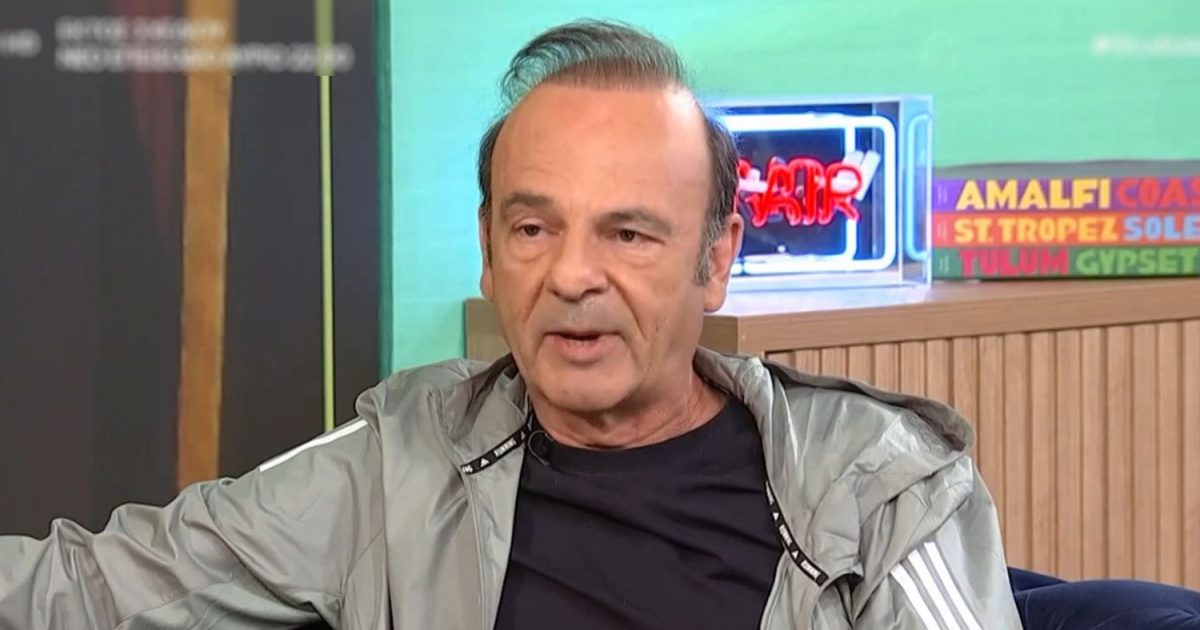 Οδυσσέας Ιωάννου: «Η στιχουργική είναι δουλειά, είναι σκληρή εργασία»