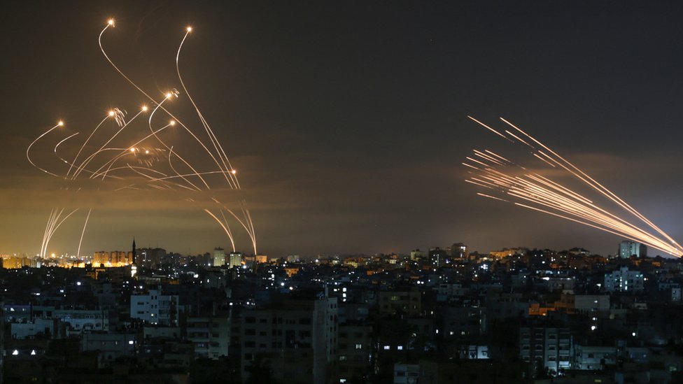 Ισραήλ στέλνει Iron Dome στα ΗΑΕ.  Ιράν: «Είμαστε έτοιμοι για όλες τις επιλογές»