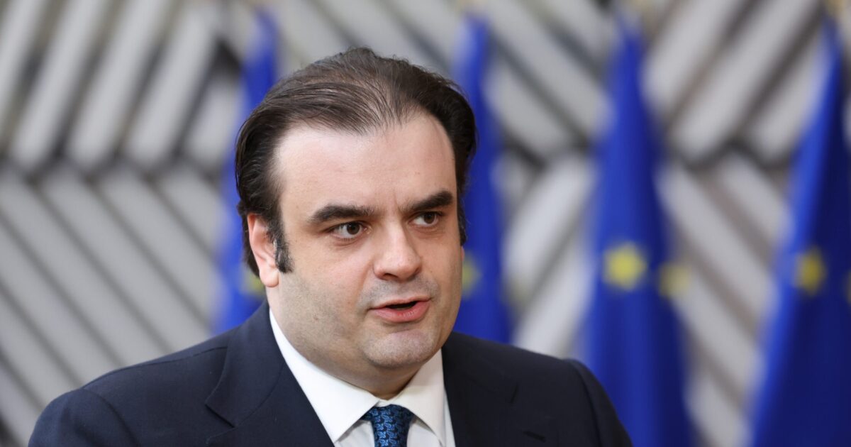 Πιερρακάκης: Τα στοιχήματα της δεκαετίας – Δηλώσεις στην Επιτροπή για την ανανέωση της θητείας Στουρνάρα στην ΤτΕ