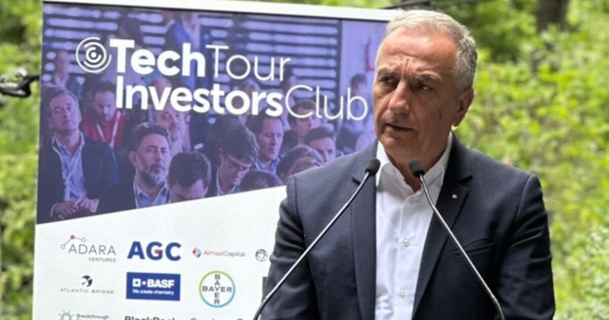 Καλαφάτης: Νέοι επενδυτικοί διάδρομοι με αιχμή τα ιδιωτικά κεφάλαια, την τεχνητή νοημοσύνη και την περιφερειακή ανάπτυξη