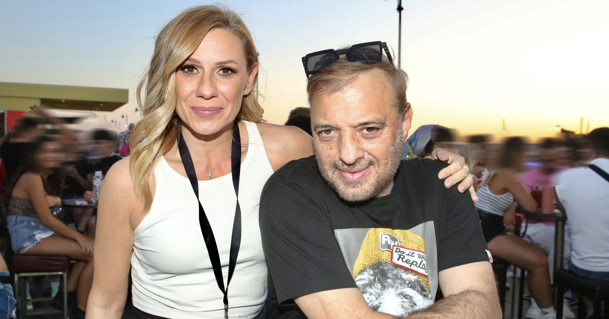 Καραβάτου – Φερεντίνος στο “Στούντιο 4”: Το παρασκήνιο της συμφωνίας, οι εξελίξεις στον ΑΝΤ1 και το μέλλον των συνεργατών 